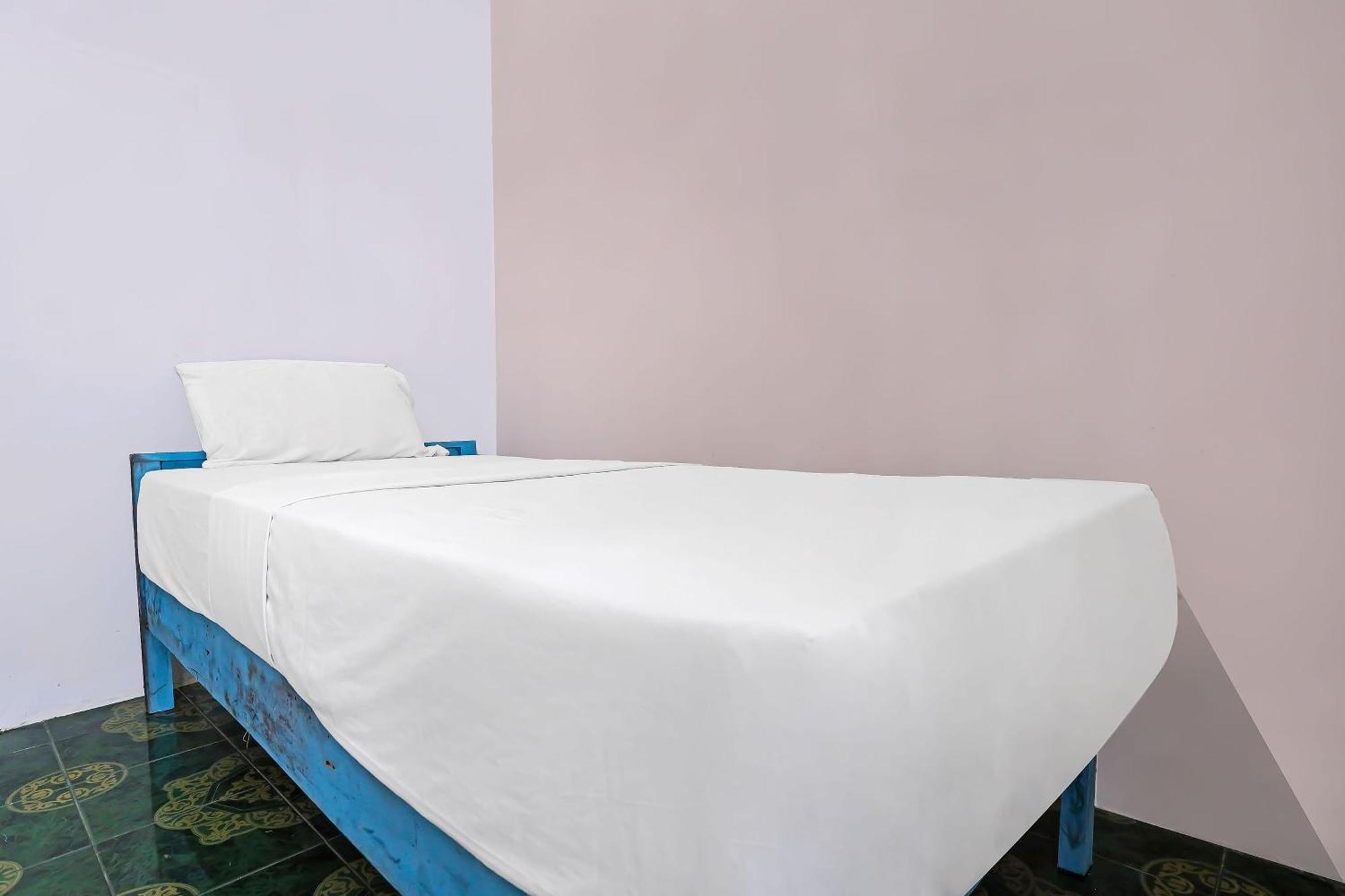 Spot On 92421 City Kost Syariah Pangkal Pinang Zewnętrze zdjęcie