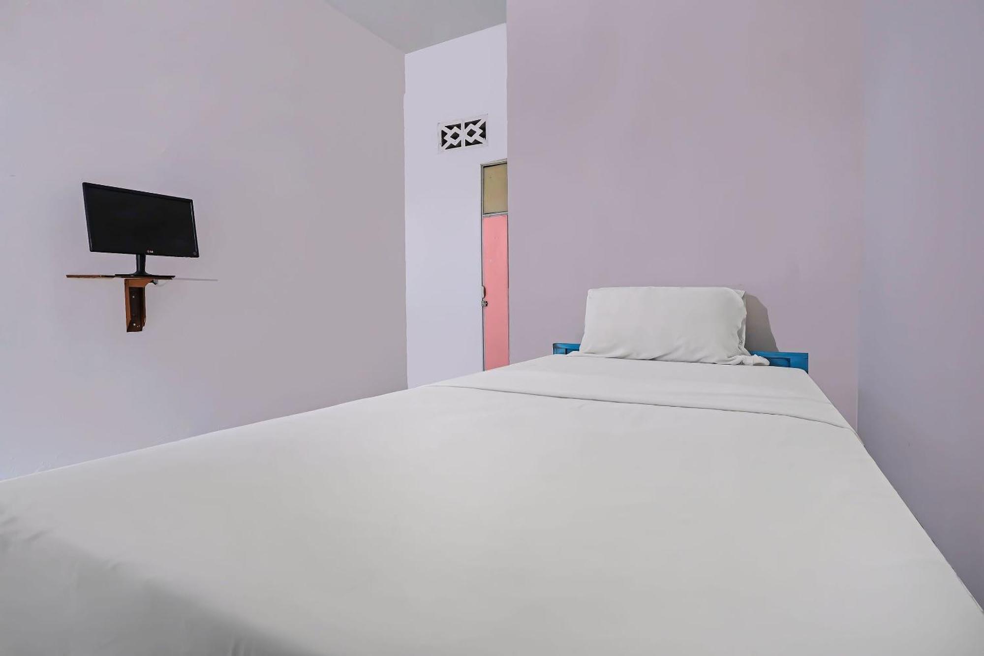 Spot On 92421 City Kost Syariah Pangkal Pinang Zewnętrze zdjęcie