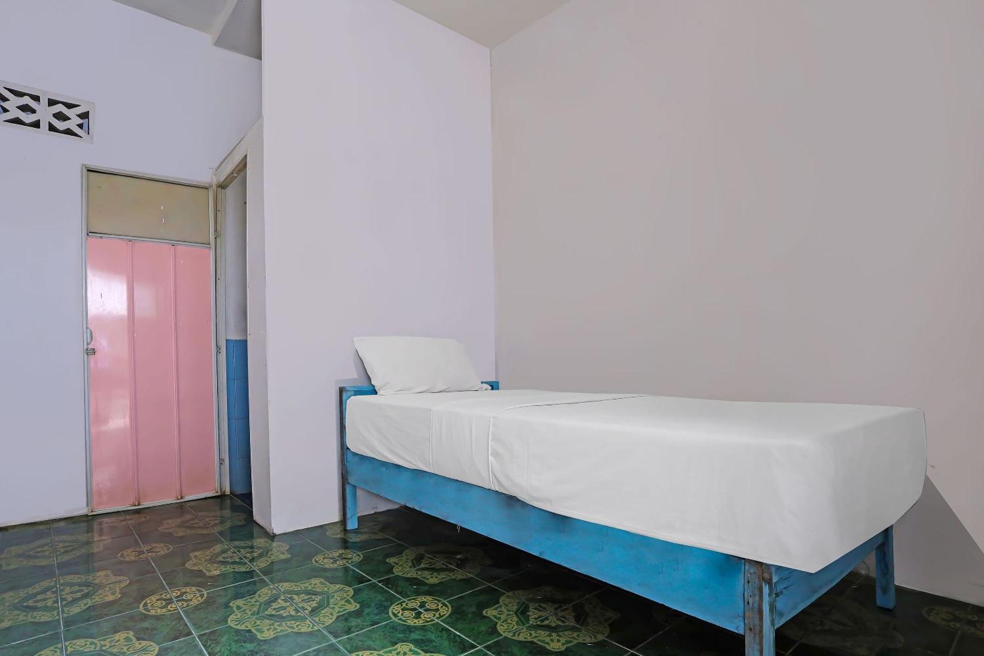Spot On 92421 City Kost Syariah Pangkal Pinang Zewnętrze zdjęcie