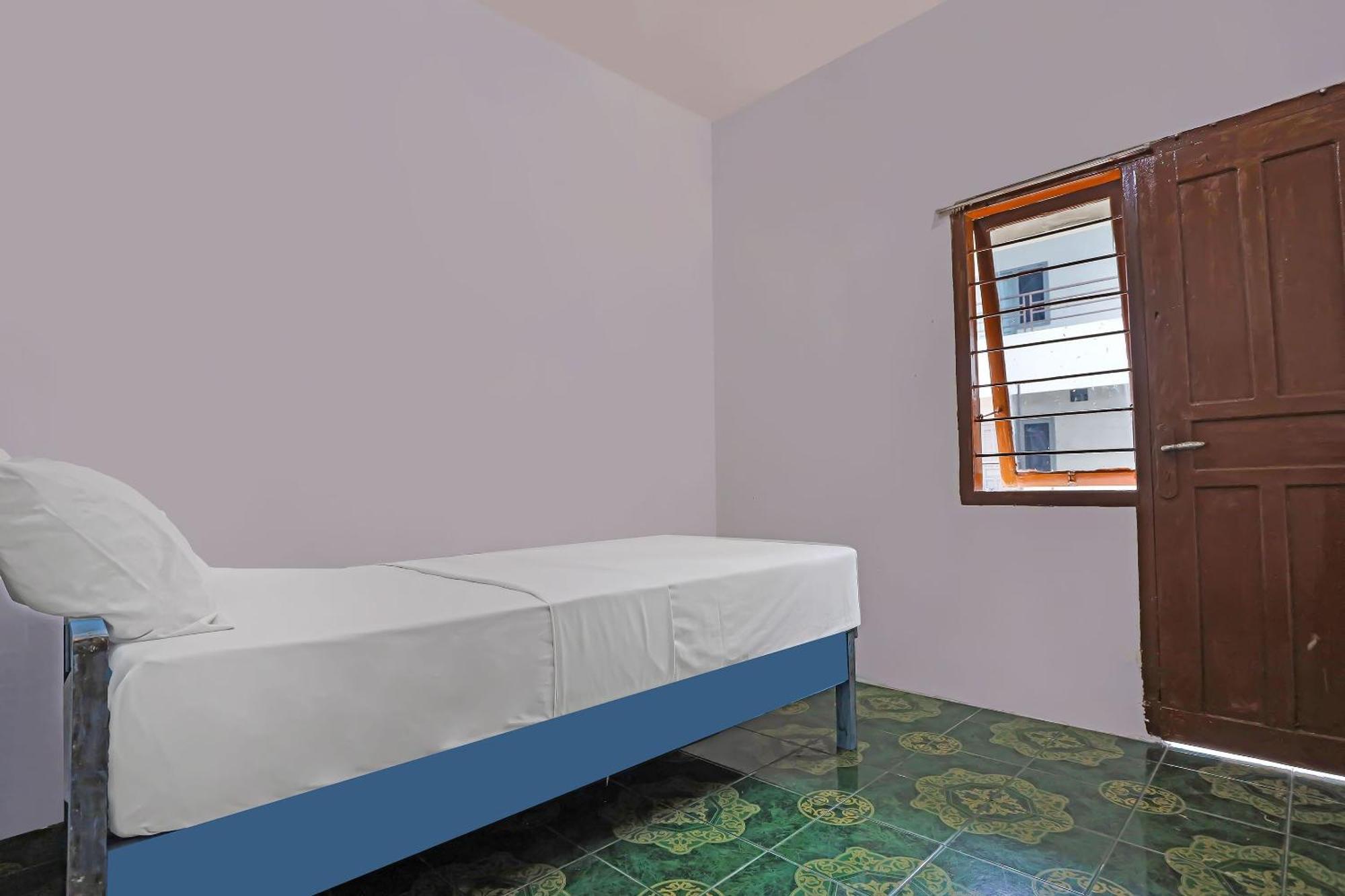 Spot On 92421 City Kost Syariah Pangkal Pinang Zewnętrze zdjęcie